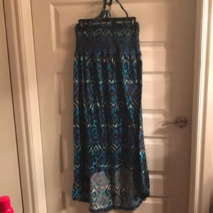 Summer dress.  Multiple colors of Blue and brown.